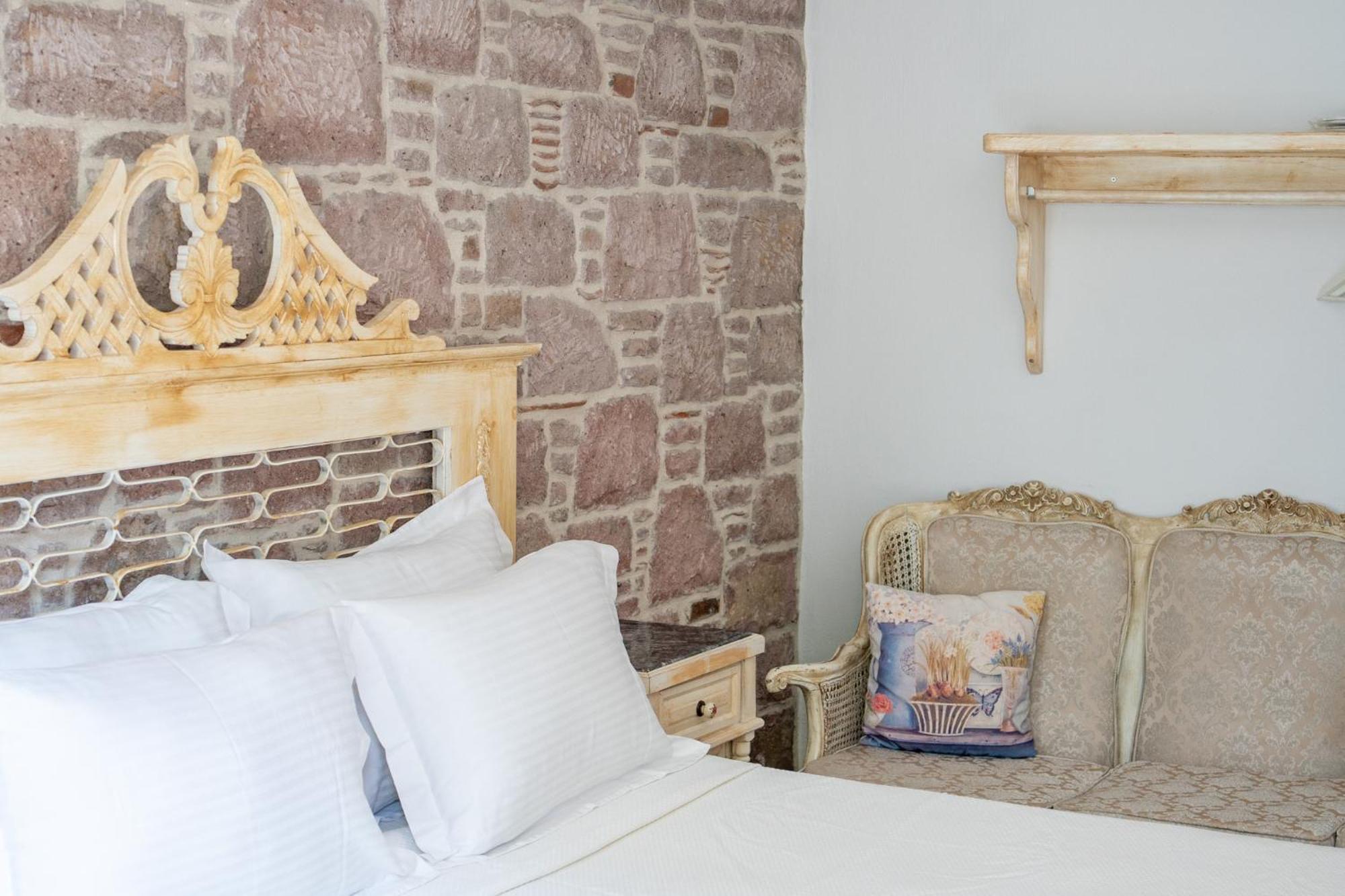 Cunda Mor Limon Otel Айвалик Екстер'єр фото